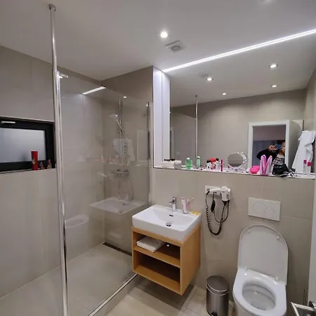 Lägenhet Exclusive Apartman Luhačovice